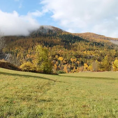 Dans Le Hameau Du Melezet * Les Orres